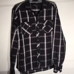 CJ BLACK Men’s Black Plaid Shirt Size medium
